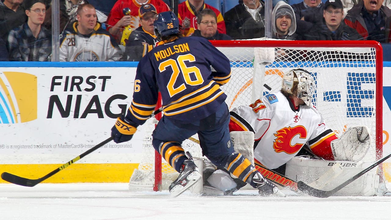 Moulson, Enroth lead way Sabres as get win over Flames